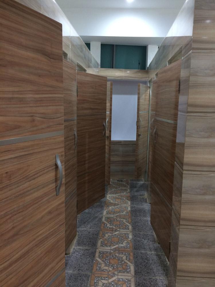 Oyo 1825 Marcopolo Homestay Pekanbaru Exteriér fotografie