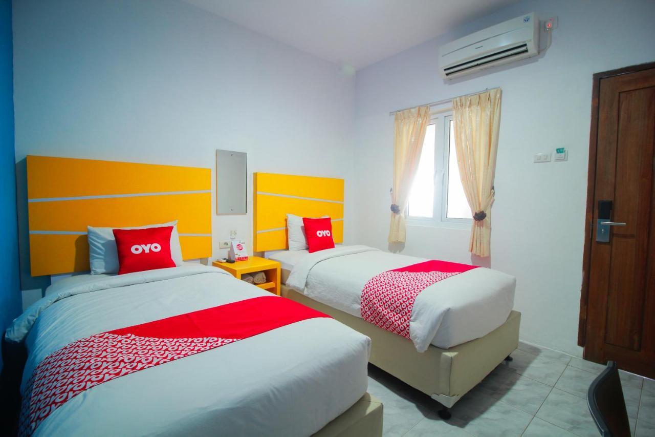 Oyo 1825 Marcopolo Homestay Pekanbaru Exteriér fotografie